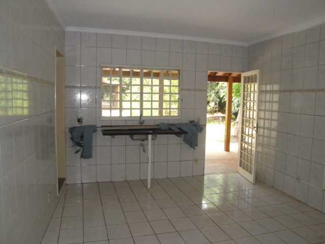 Casa à venda com 3 quartos, 300m² - Foto 16