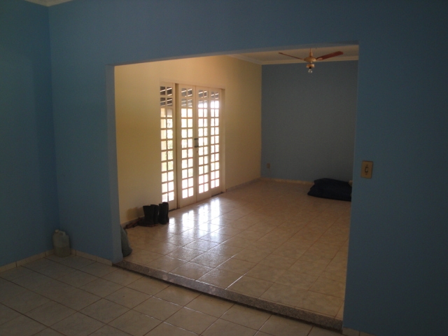 Casa à venda com 3 quartos, 300m² - Foto 18