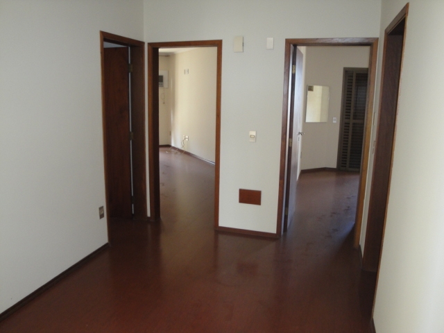 Apartamento à venda com 3 quartos, 268m² - Foto 6