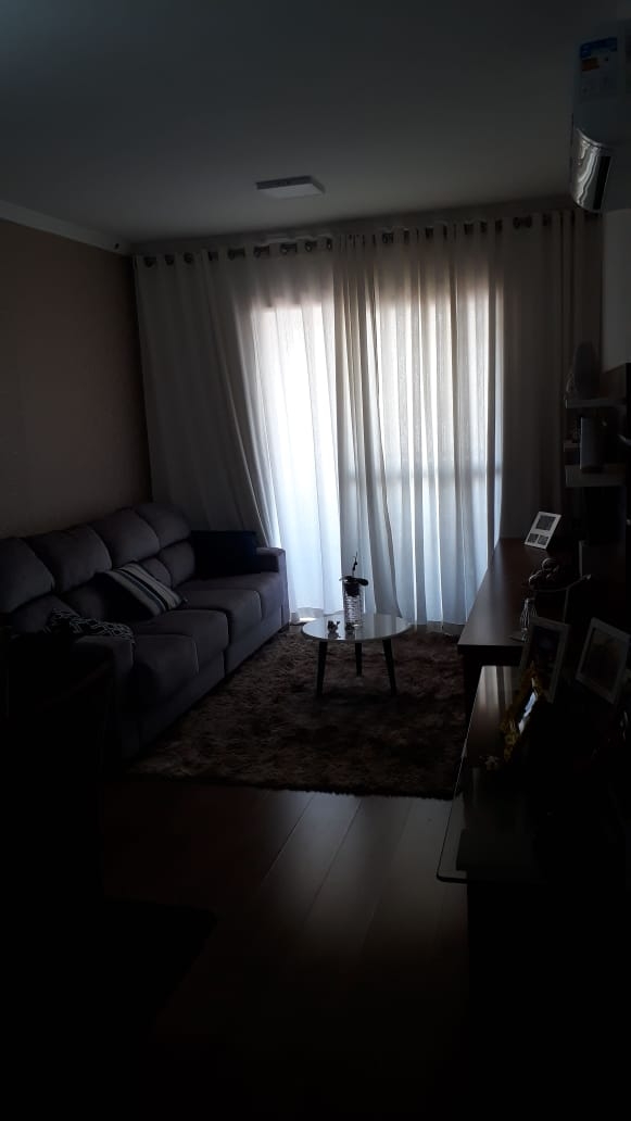 Apartamento à venda com 3 quartos, 68m² - Foto 2