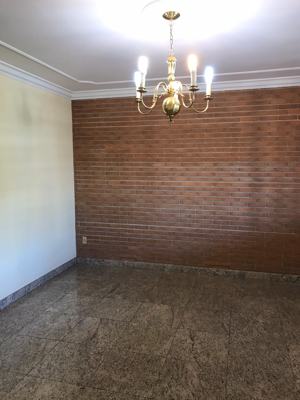 Casa à venda e aluguel com 5 quartos, 250m² - Foto 17