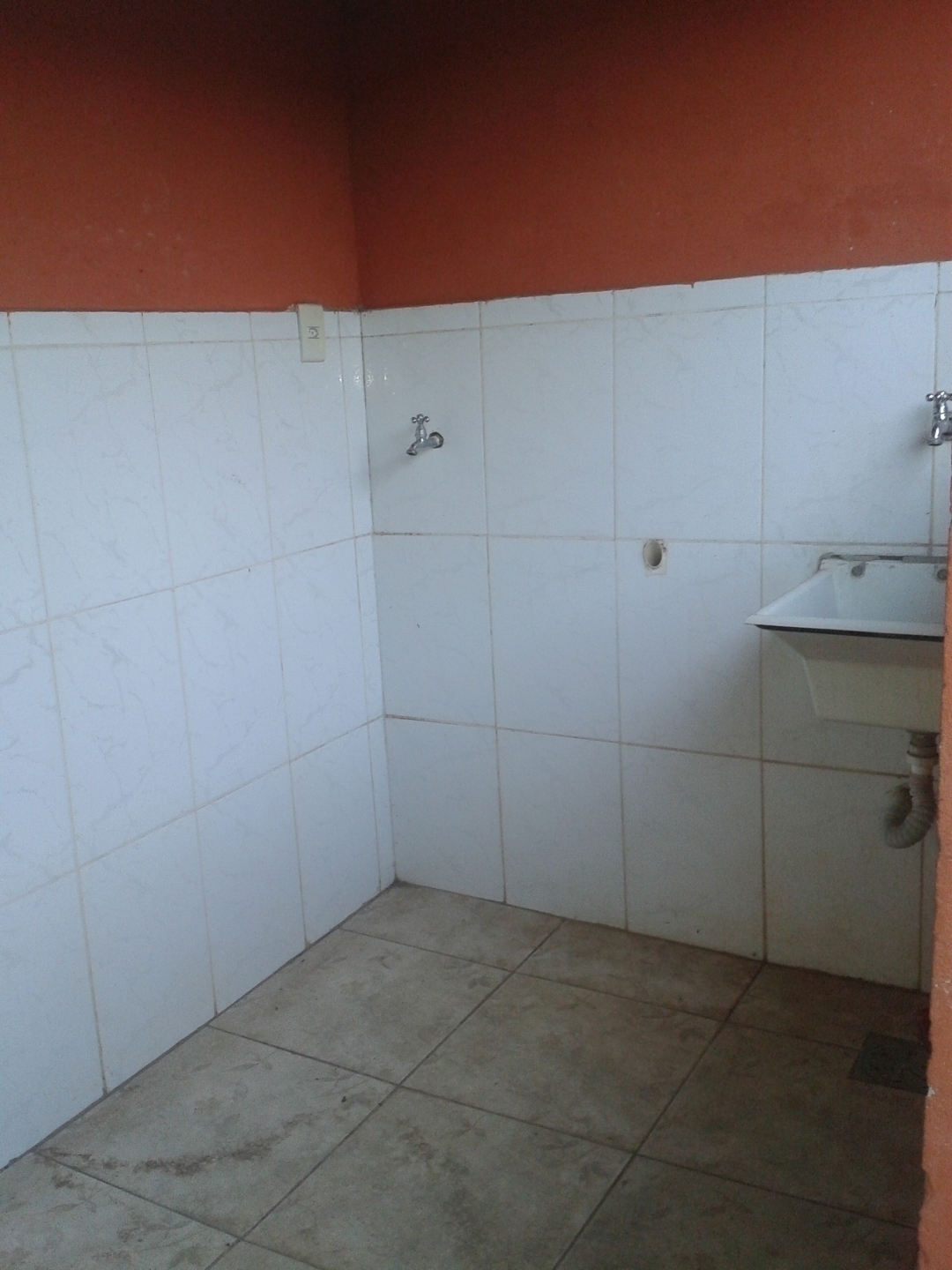 Casa à venda com 2 quartos, 360m² - Foto 18