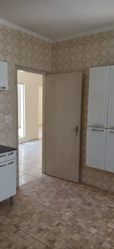 Casa para alugar com 3 quartos, 183m² - Foto 18