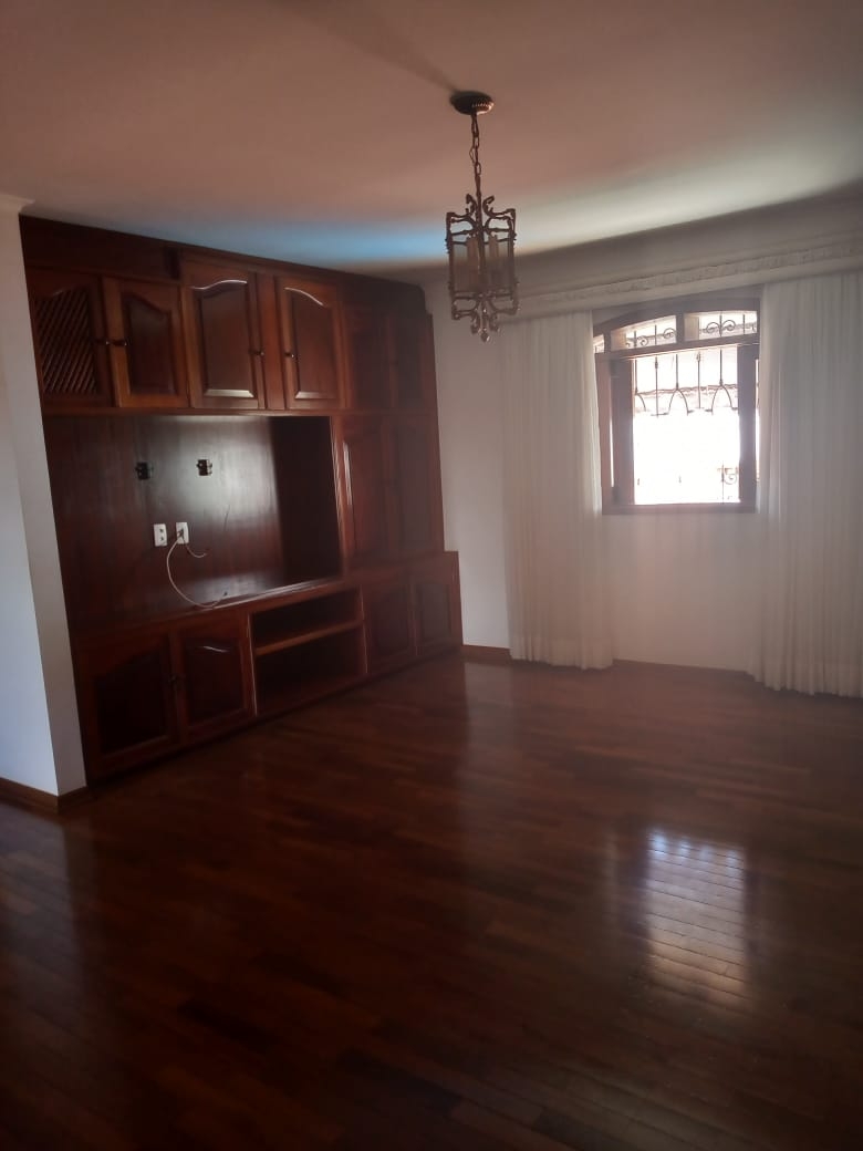 Casa à venda com 4 quartos, 450m² - Foto 44