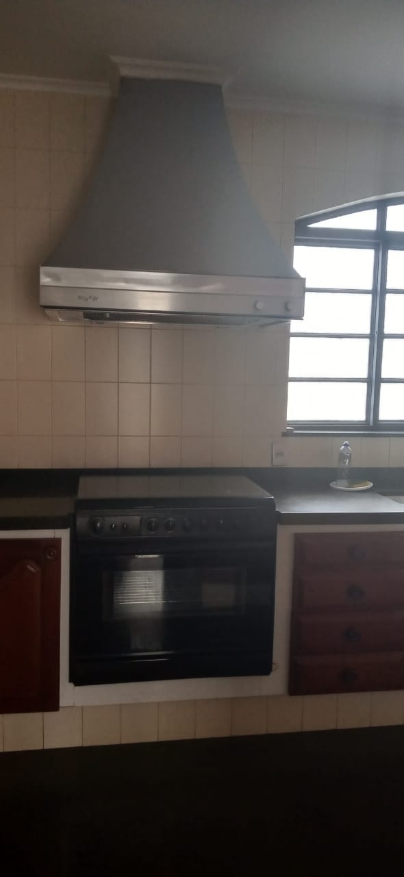 Casa à venda com 4 quartos, 450m² - Foto 21