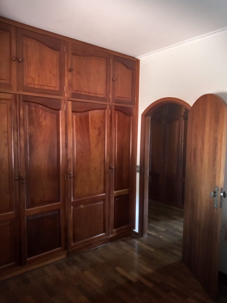 Casa à venda com 4 quartos, 450m² - Foto 57