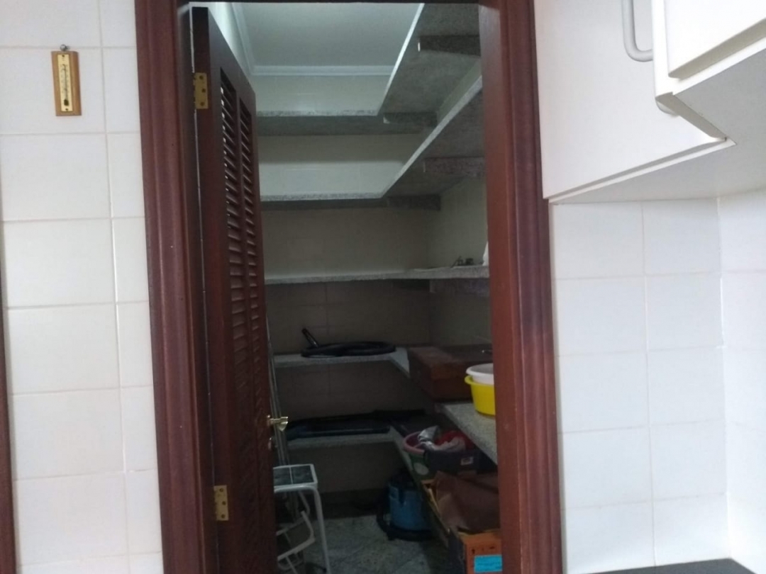 Apartamento à venda com 3 quartos, 376m² - Foto 3