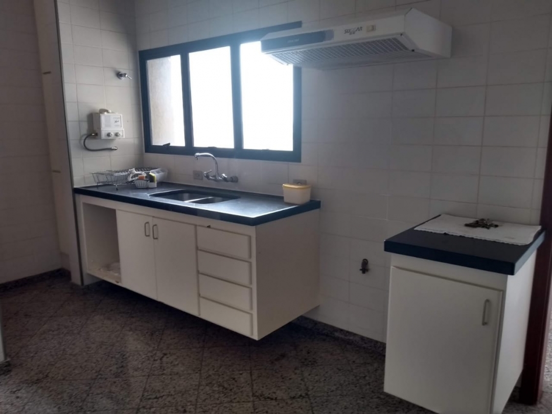 Apartamento à venda com 3 quartos, 376m² - Foto 16