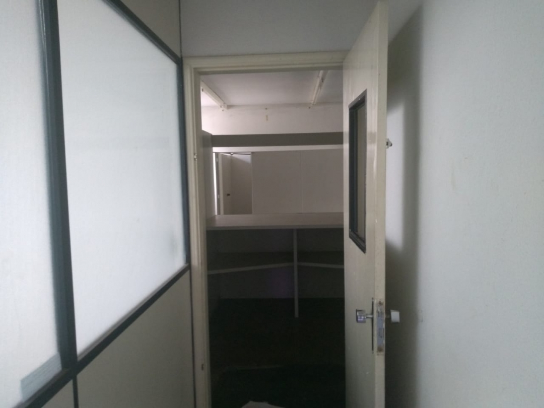 Prédio Inteiro para alugar, 647m² - Foto 35