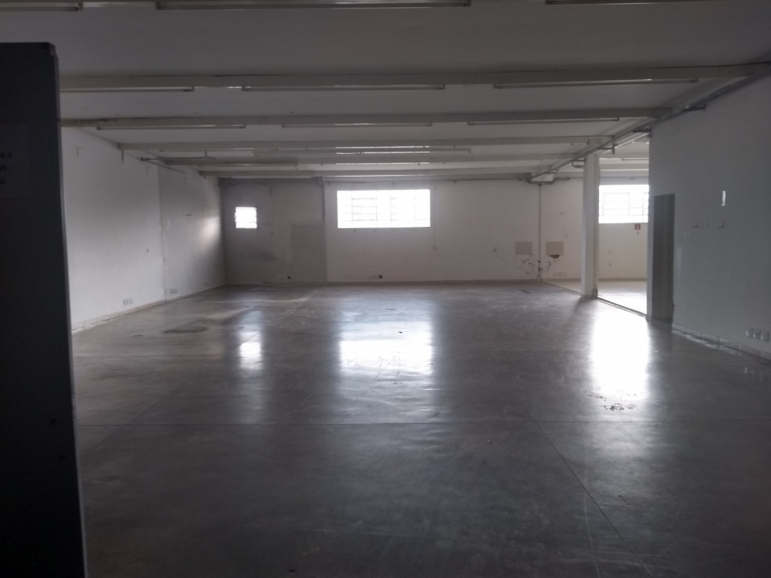 Prédio Inteiro para alugar, 647m² - Foto 25