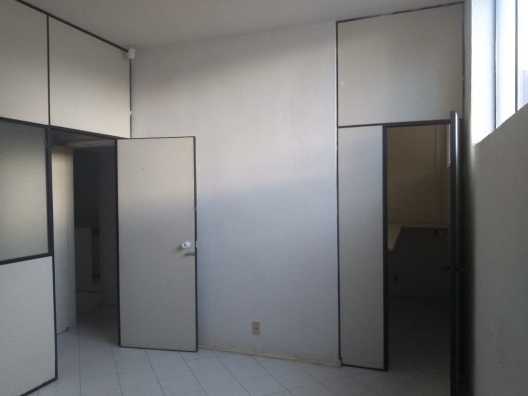 Prédio Inteiro para alugar, 647m² - Foto 16