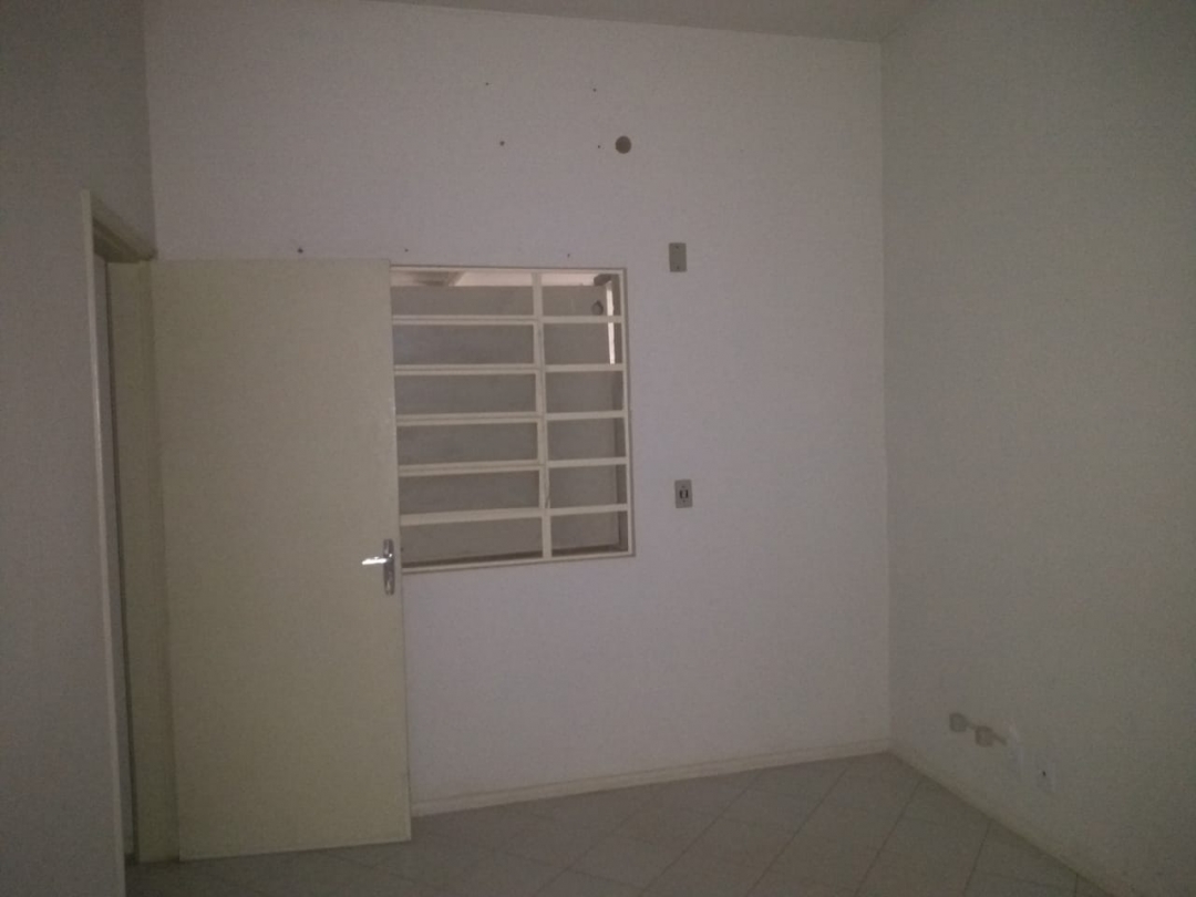 Prédio Inteiro para alugar, 647m² - Foto 6