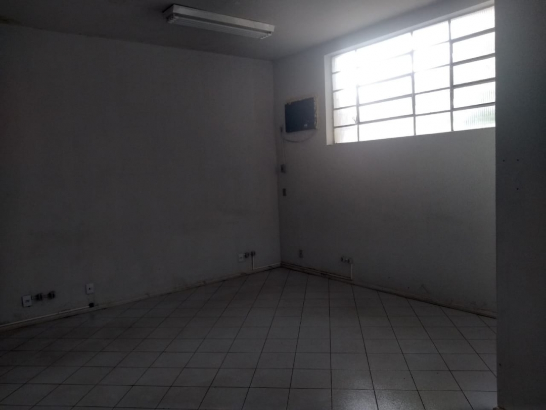 Prédio Inteiro para alugar, 647m² - Foto 8