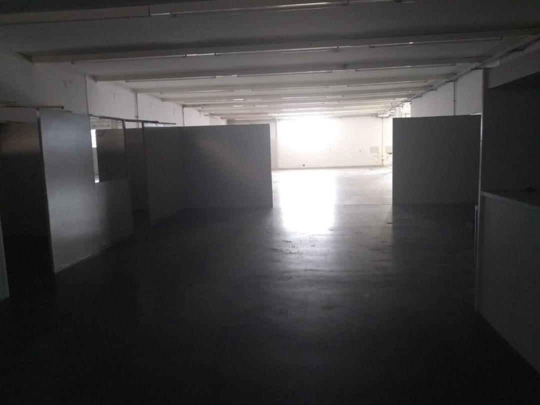 Prédio Inteiro para alugar, 647m² - Foto 29