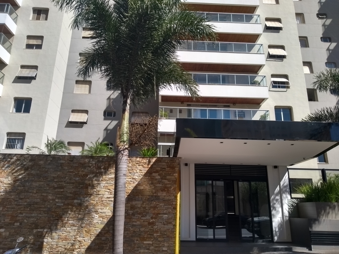 Apartamento à venda com 4 quartos - Foto 1