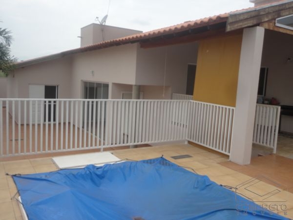 Casa à venda e aluguel com 3 quartos - Foto 2