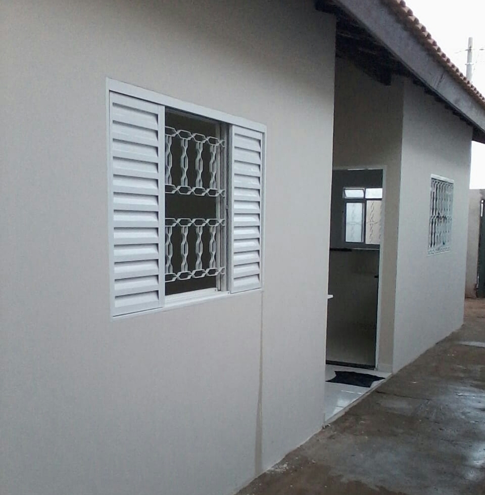 Casa à venda com 2 quartos, 56m² - Foto 14