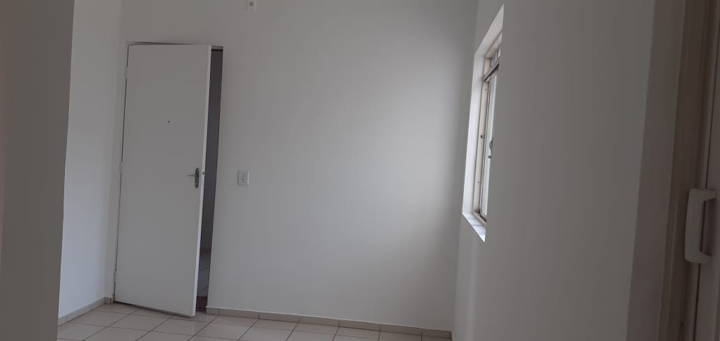 Apartamento à venda e aluguel com 2 quartos, 46m² - Foto 2