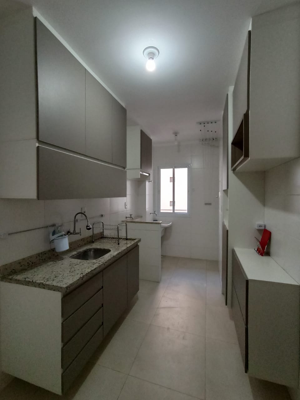 Apartamento para alugar com 2 quartos, 85m² - Foto 10