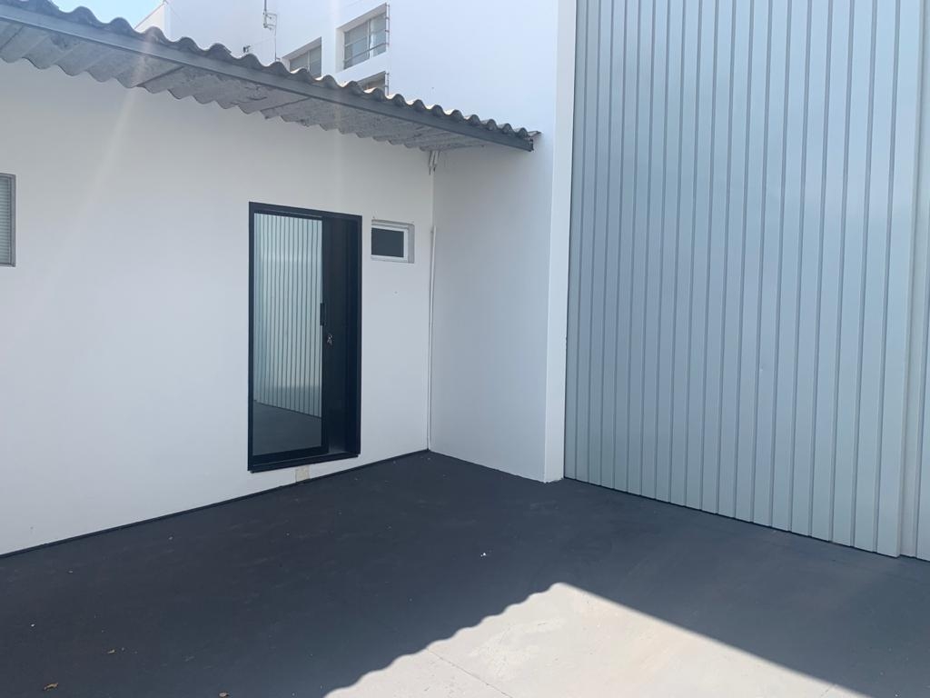 Prédio Inteiro para alugar, 330m² - Foto 14