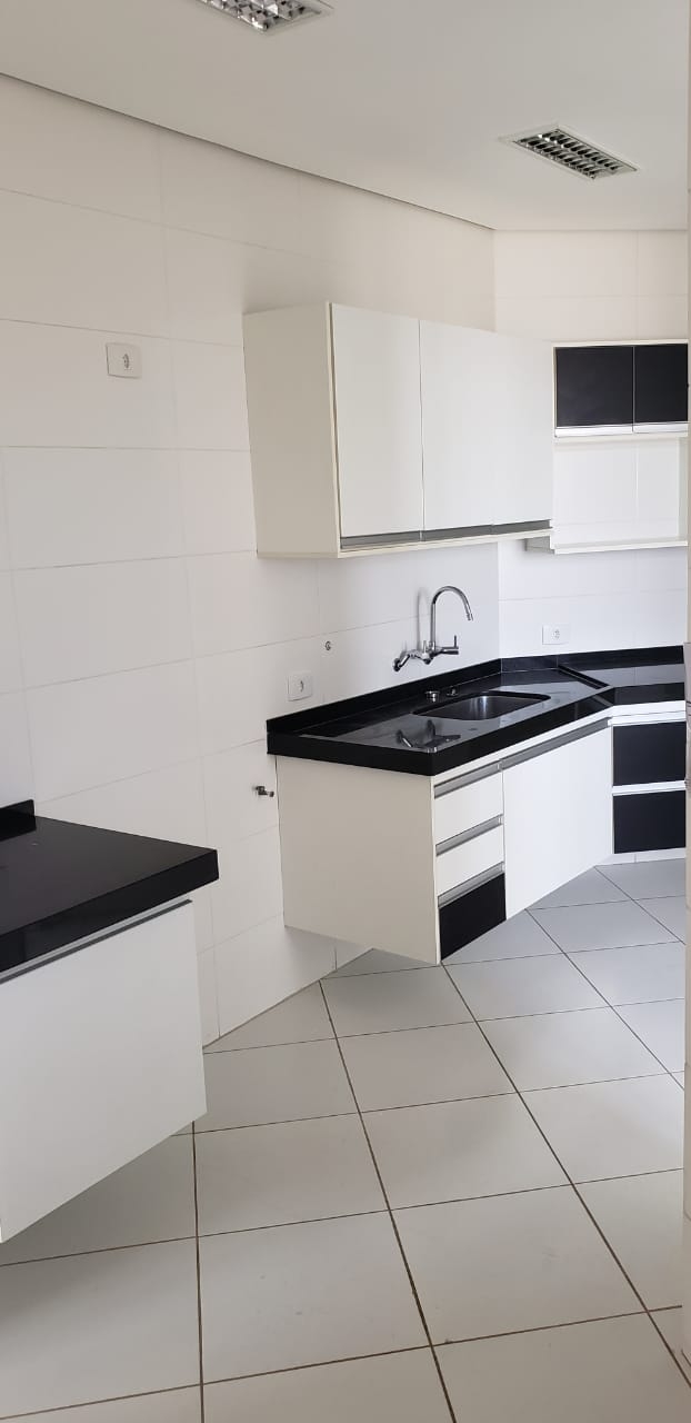 Apartamento à venda e aluguel com 3 quartos, 182m² - Foto 30