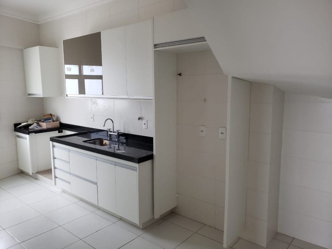 Apartamento à venda e aluguel com 3 quartos, 182m² - Foto 95