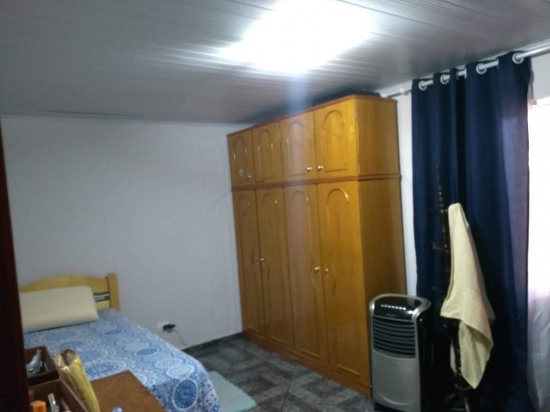 Casa à venda com 3 quartos, 1m² - Foto 12