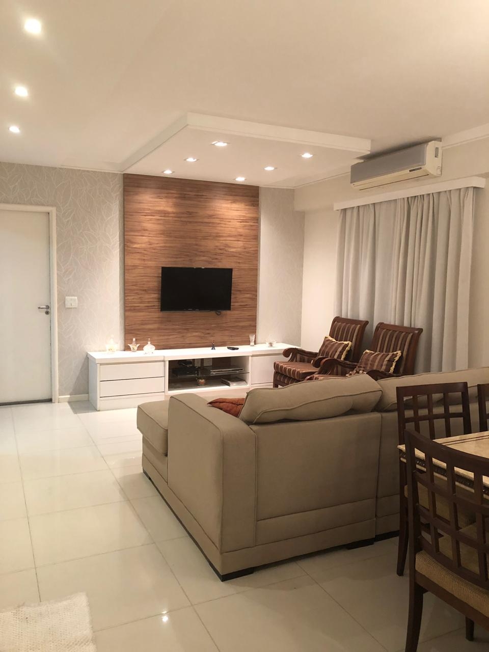 Apartamento à venda com 3 quartos, 136m² - Foto 10