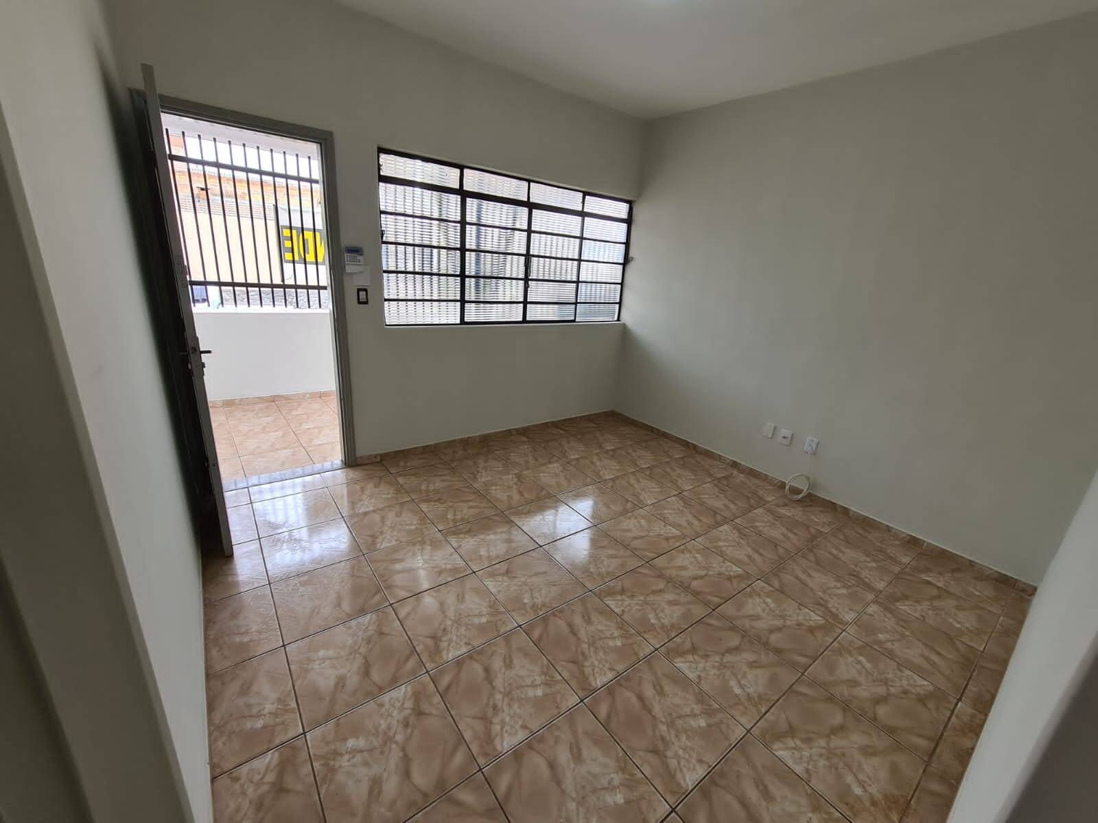 Casa à venda com 4 quartos, 360m² - Foto 33