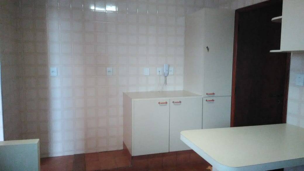 Apartamento à venda com 3 quartos - Foto 26