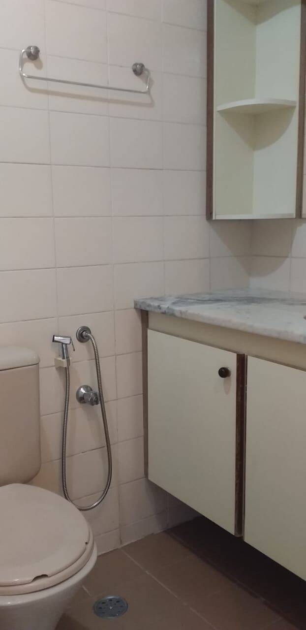 Apartamento à venda e aluguel com 3 quartos - Foto 20