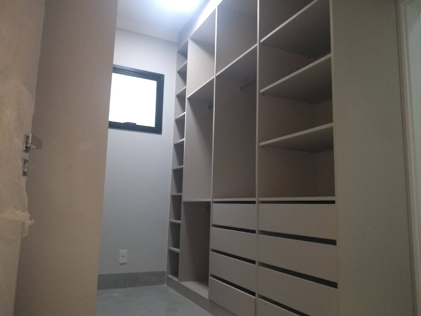 Casa à venda com 3 quartos, 360m² - Foto 6