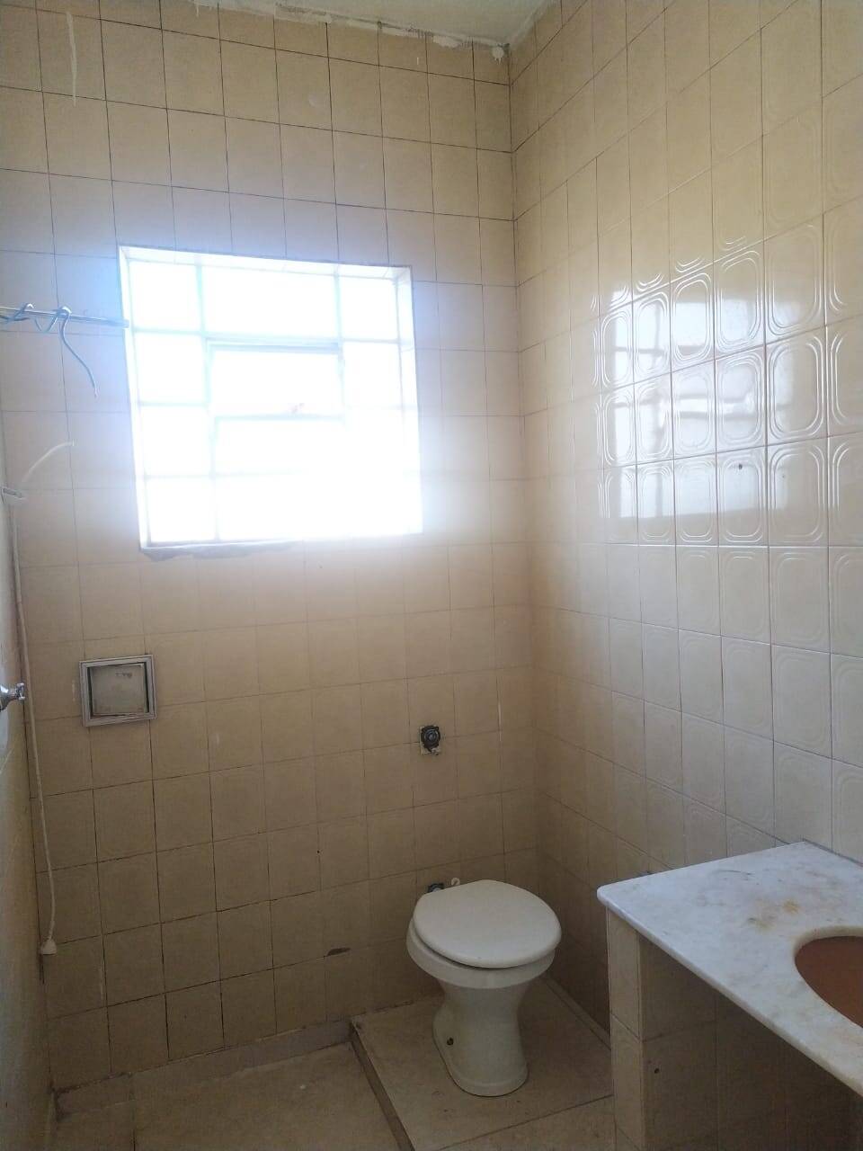 Casa à venda e aluguel com 3 quartos - Foto 5