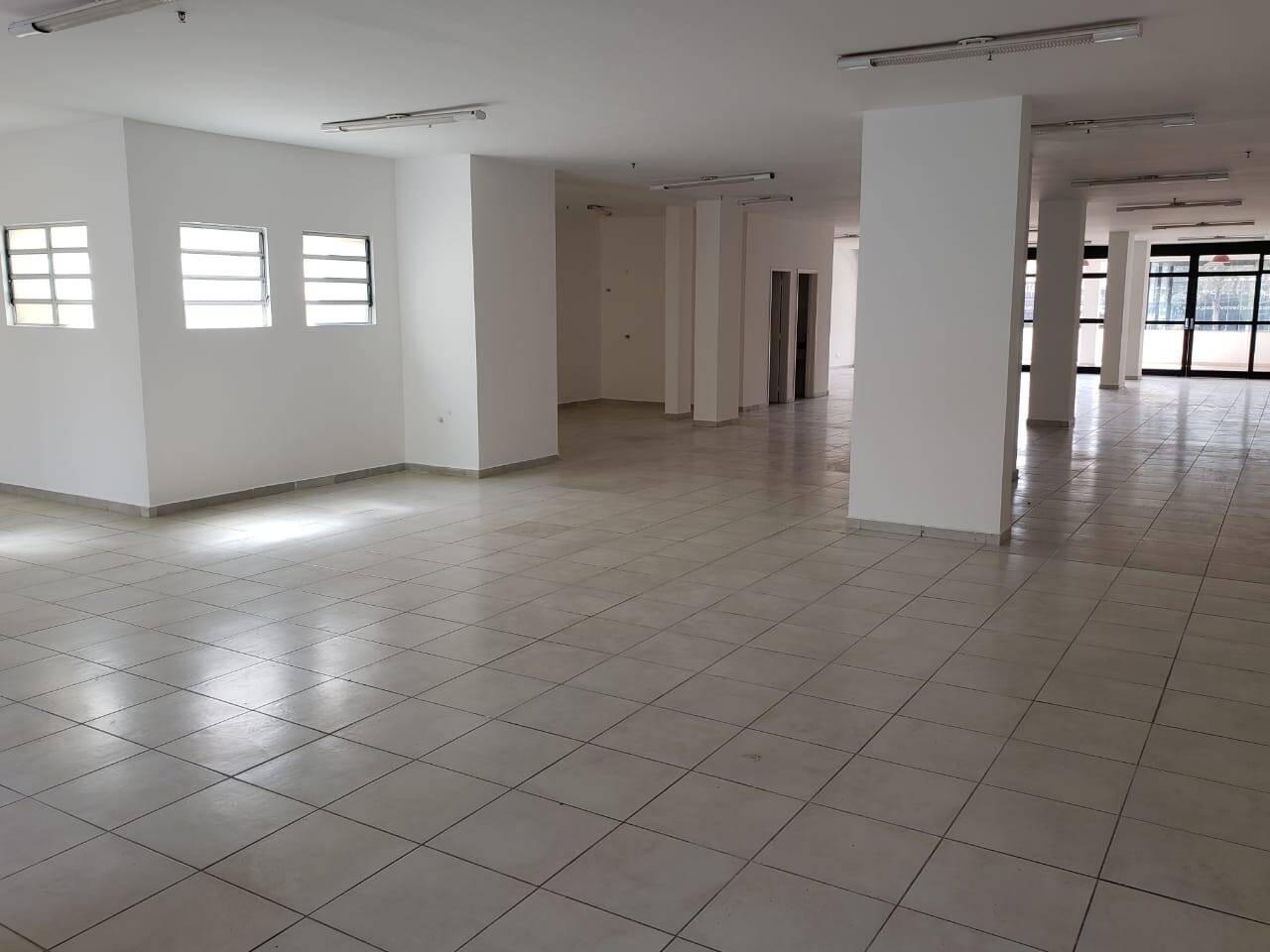 Loja-Salão para alugar, 400m² - Foto 3