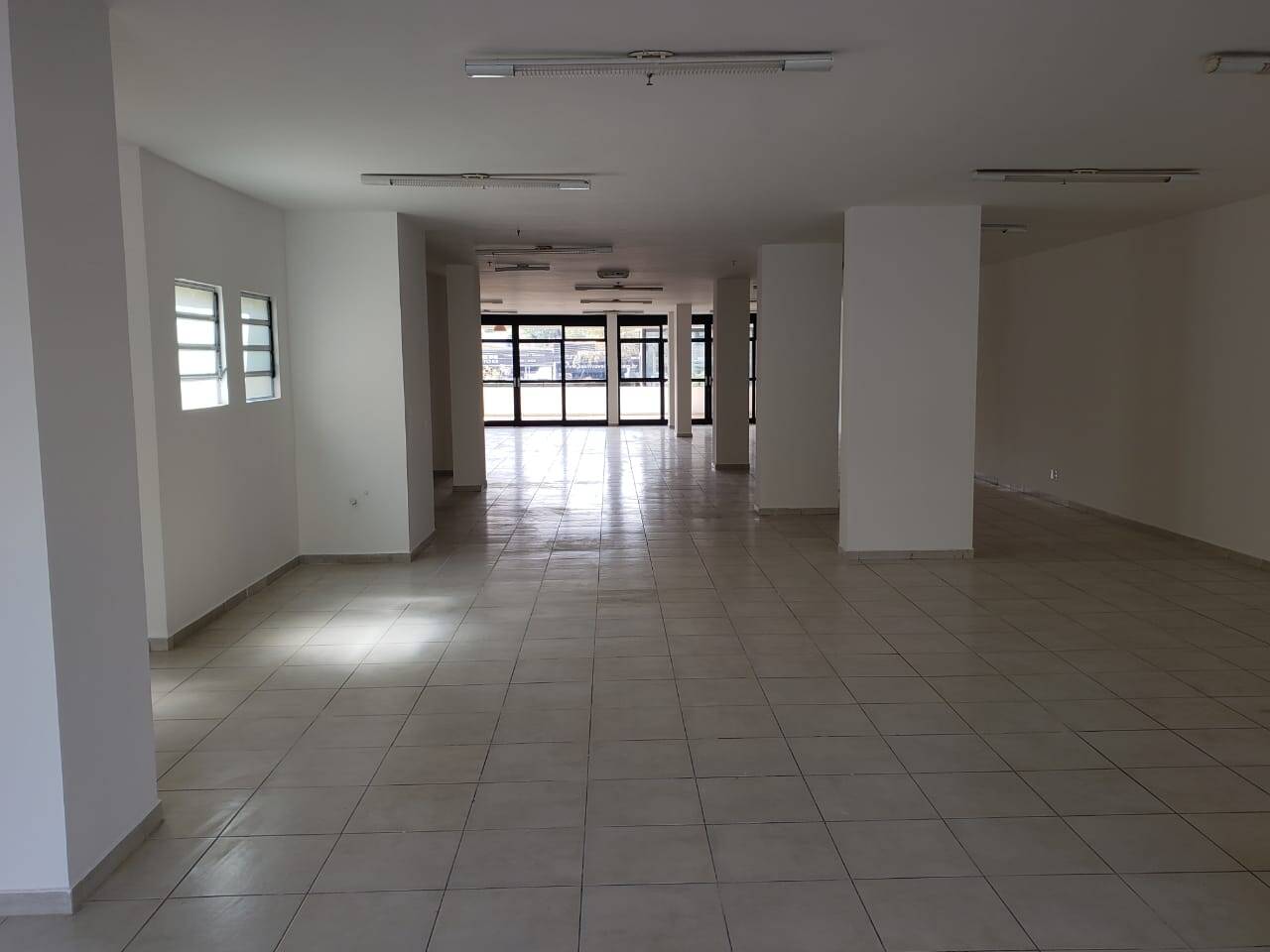 Loja-Salão para alugar, 400m² - Foto 10