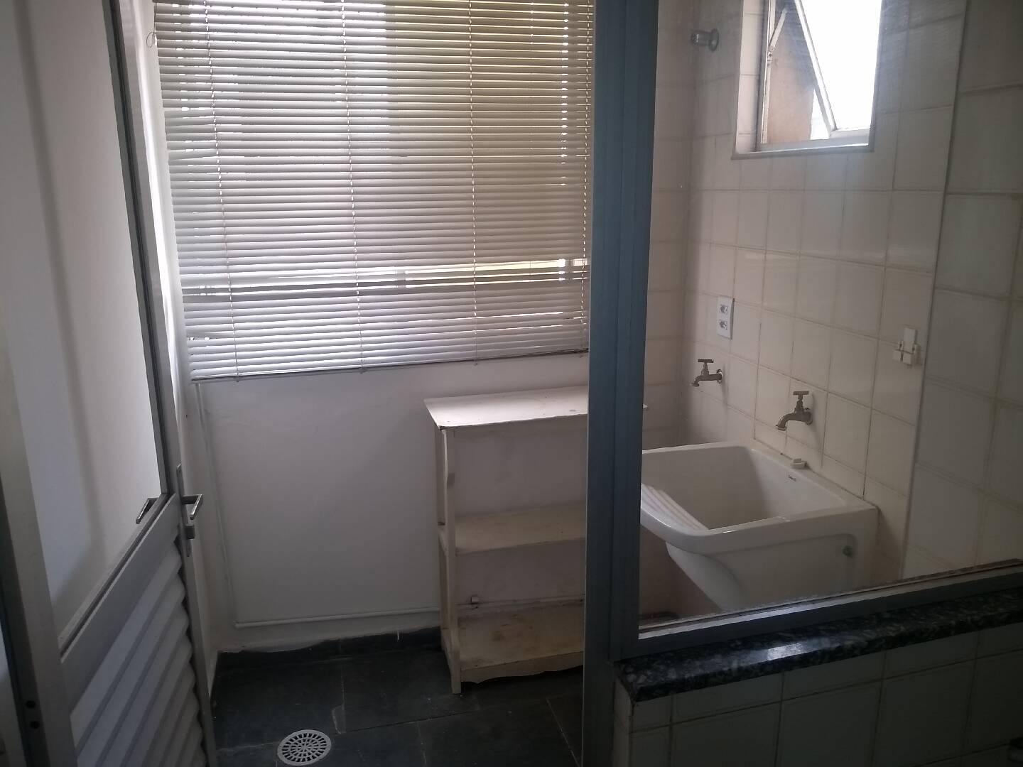 Apartamento para alugar com 2 quartos, 86m² - Foto 9