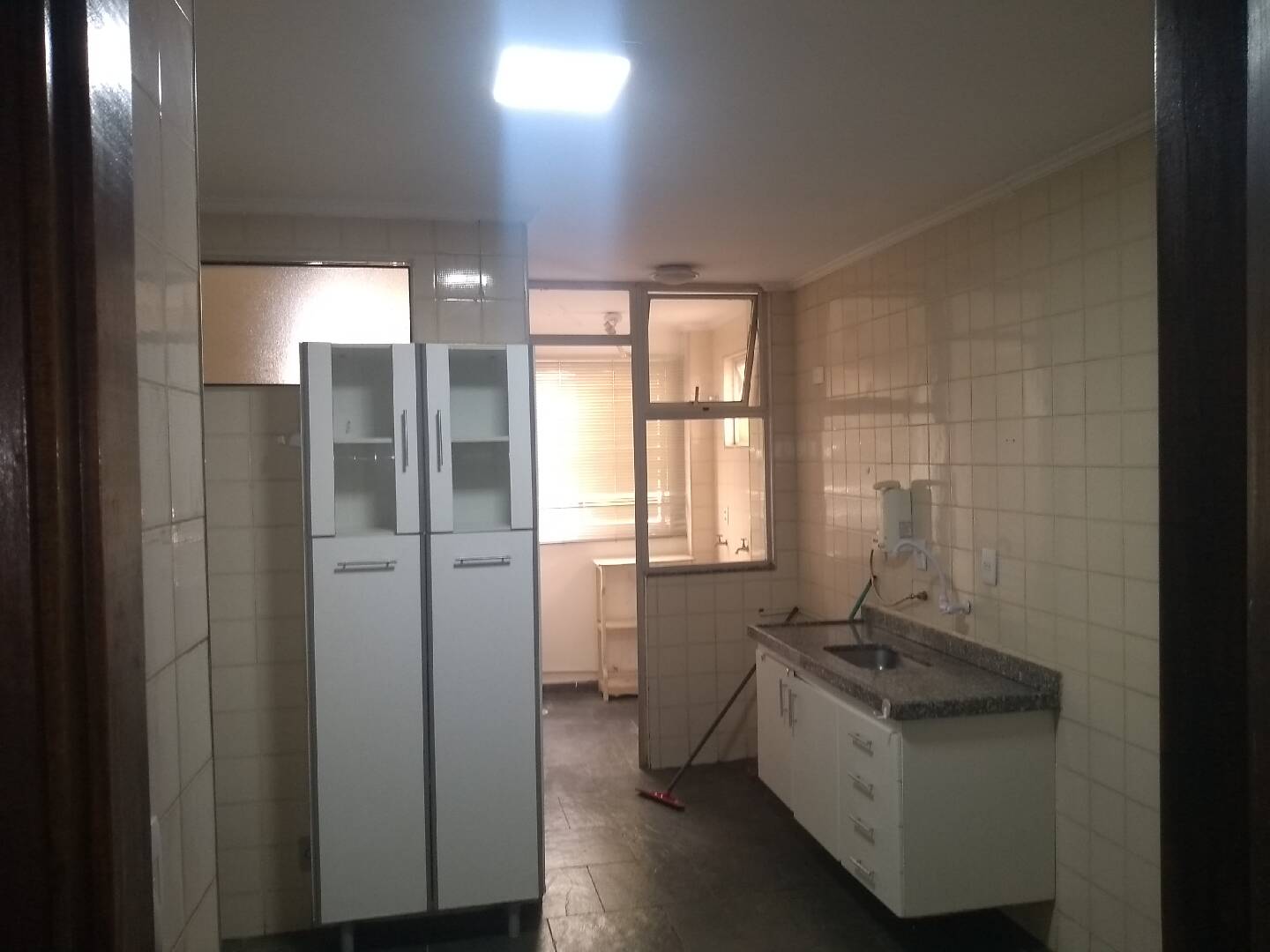 Apartamento para alugar com 2 quartos, 86m² - Foto 10