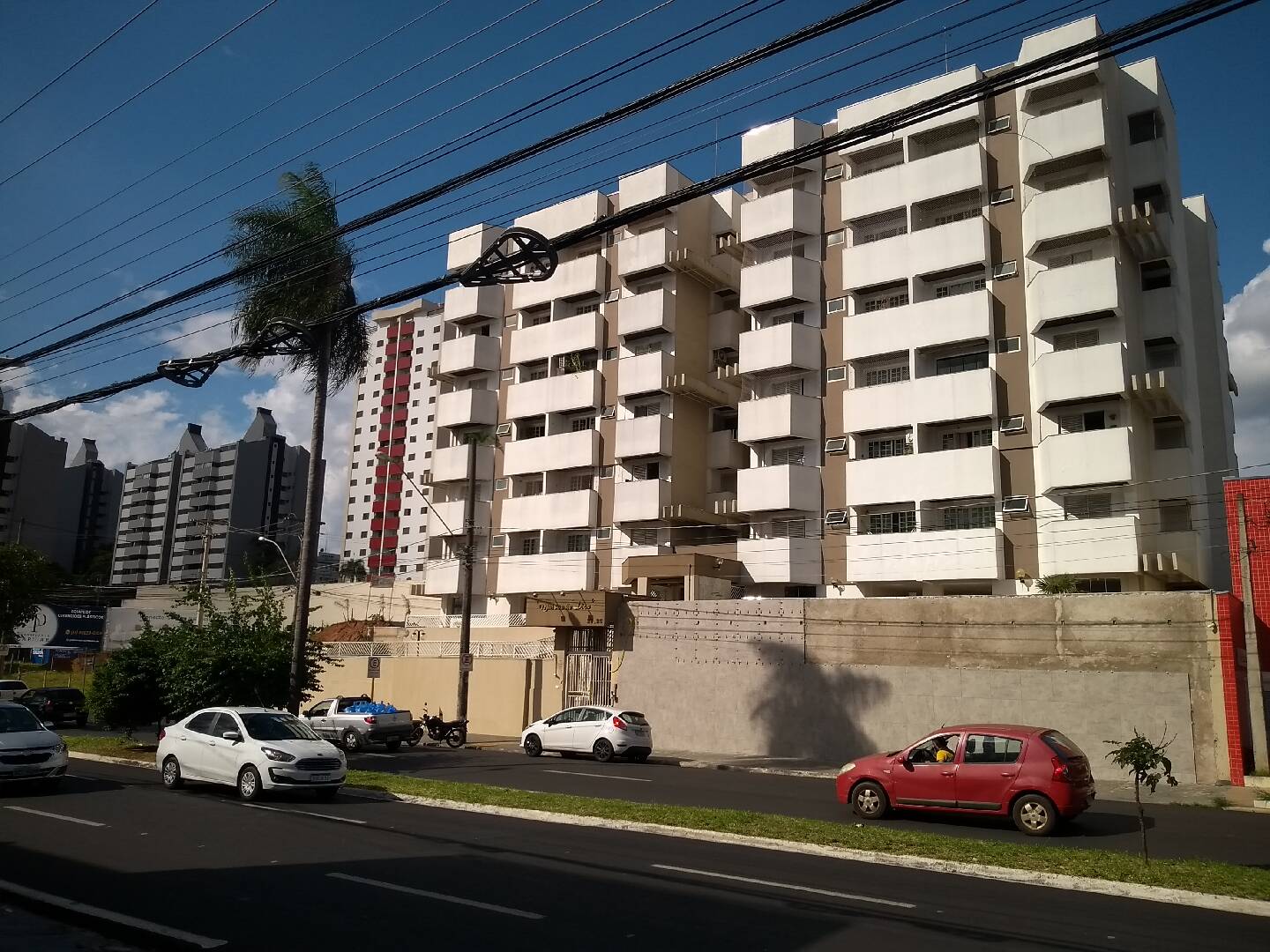 Apartamento para alugar com 2 quartos, 86m² - Foto 1