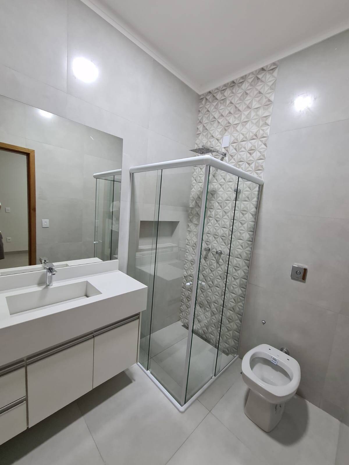 Casa à venda e aluguel com 3 quartos, 180m² - Foto 10