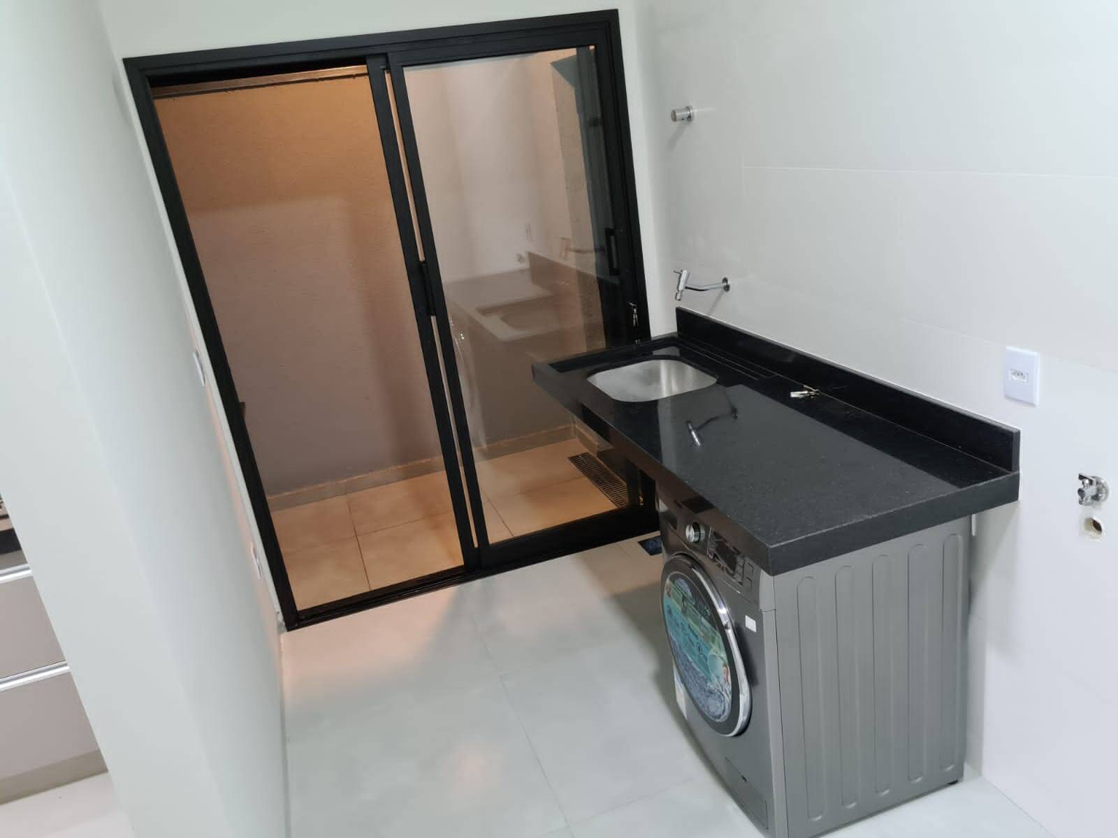 Casa à venda e aluguel com 3 quartos, 180m² - Foto 17