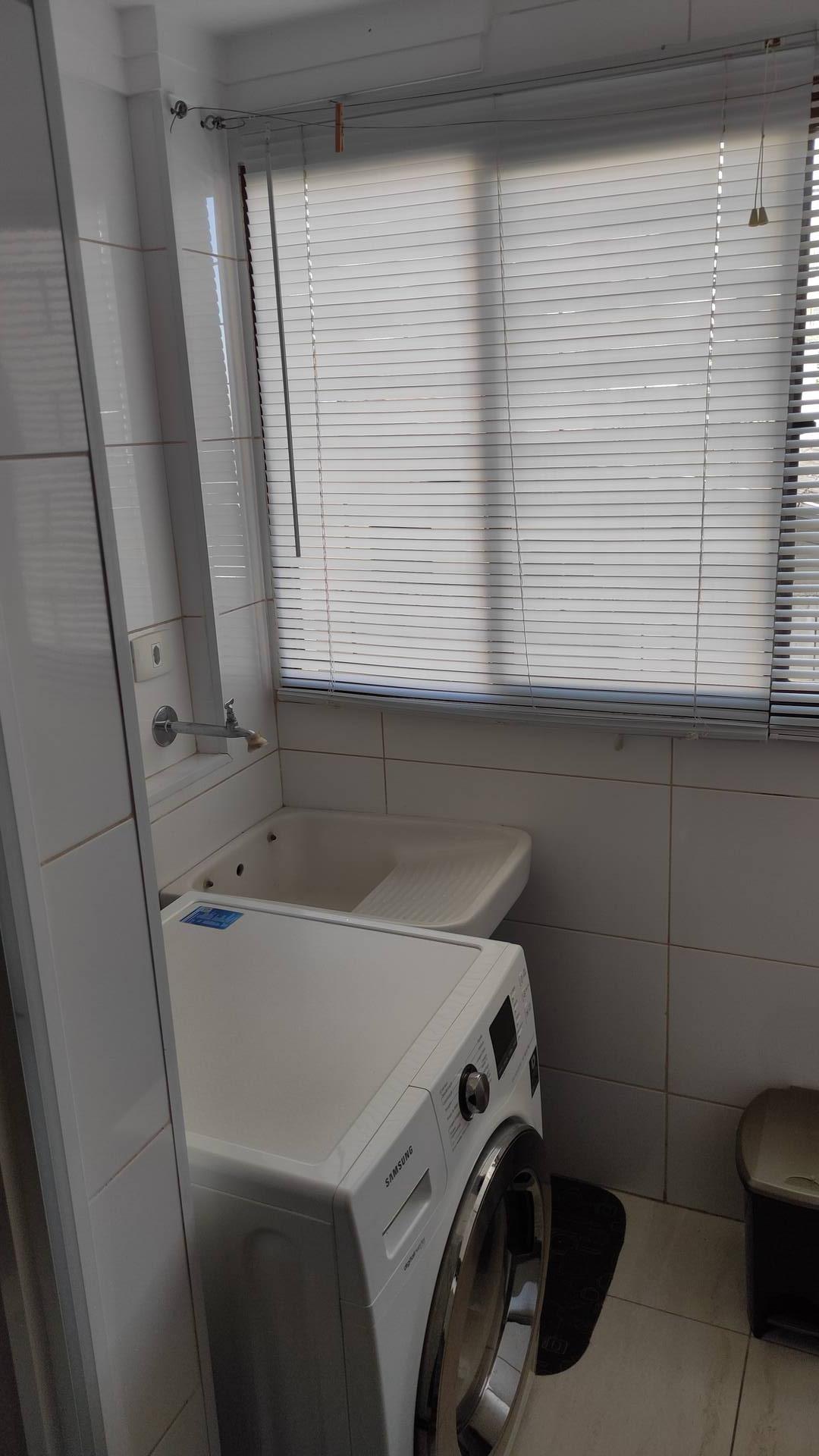 Apartamento à venda com 2 quartos, 70m² - Foto 27