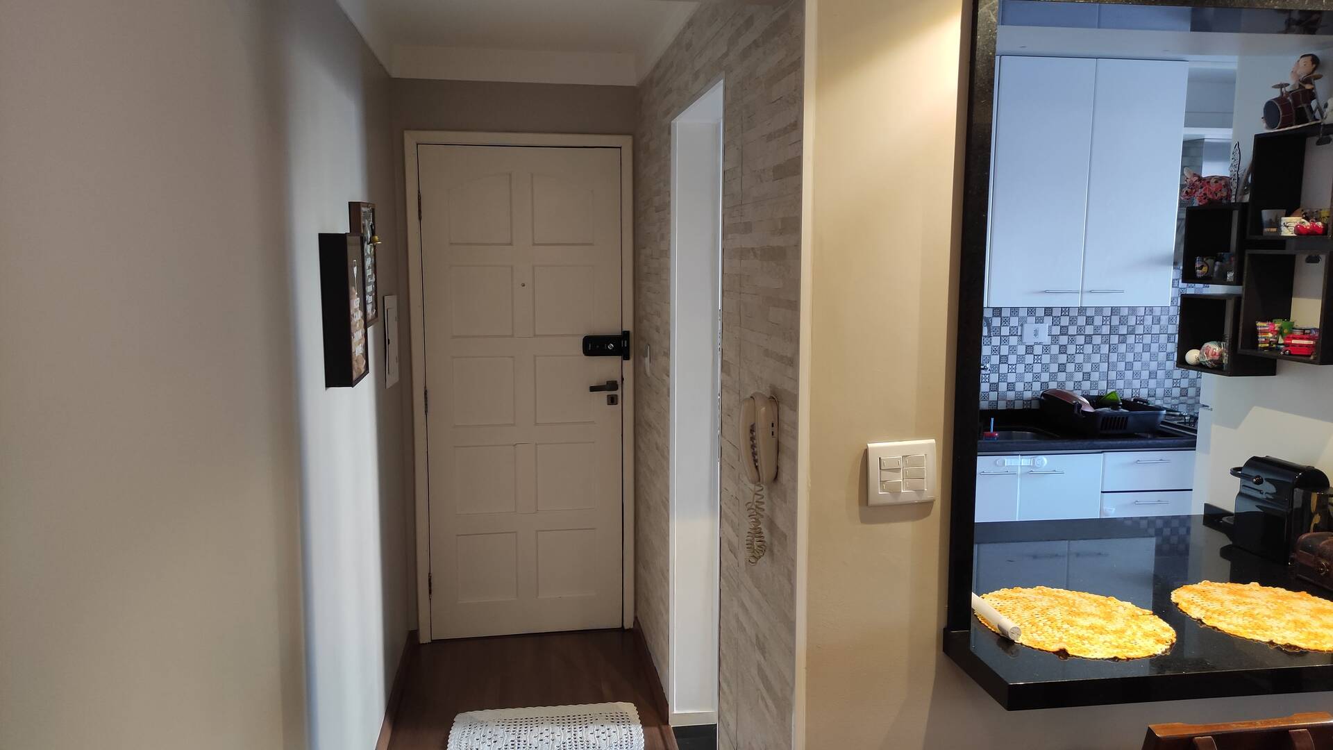 Apartamento à venda com 2 quartos, 70m² - Foto 30