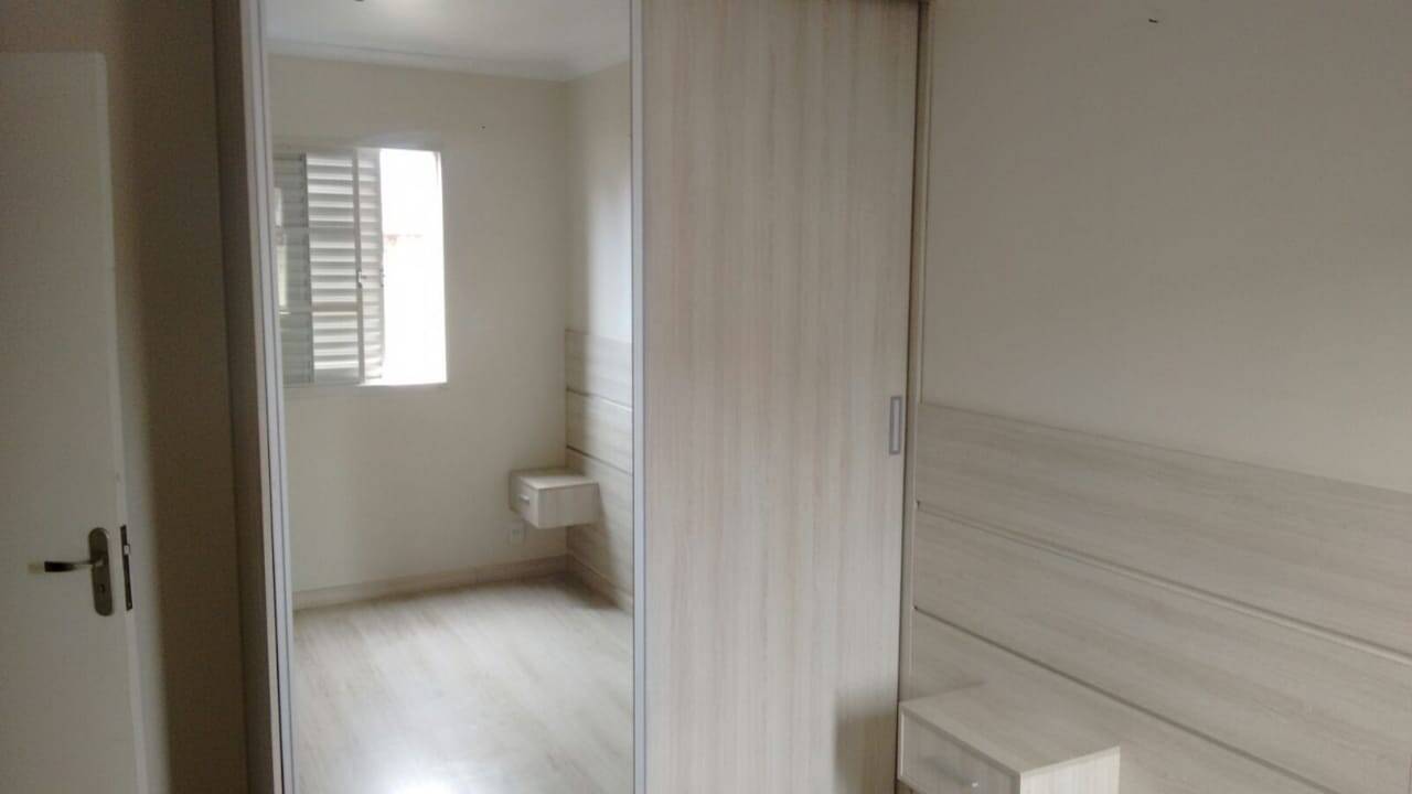 Apartamento à venda e aluguel com 2 quartos, 50m² - Foto 8