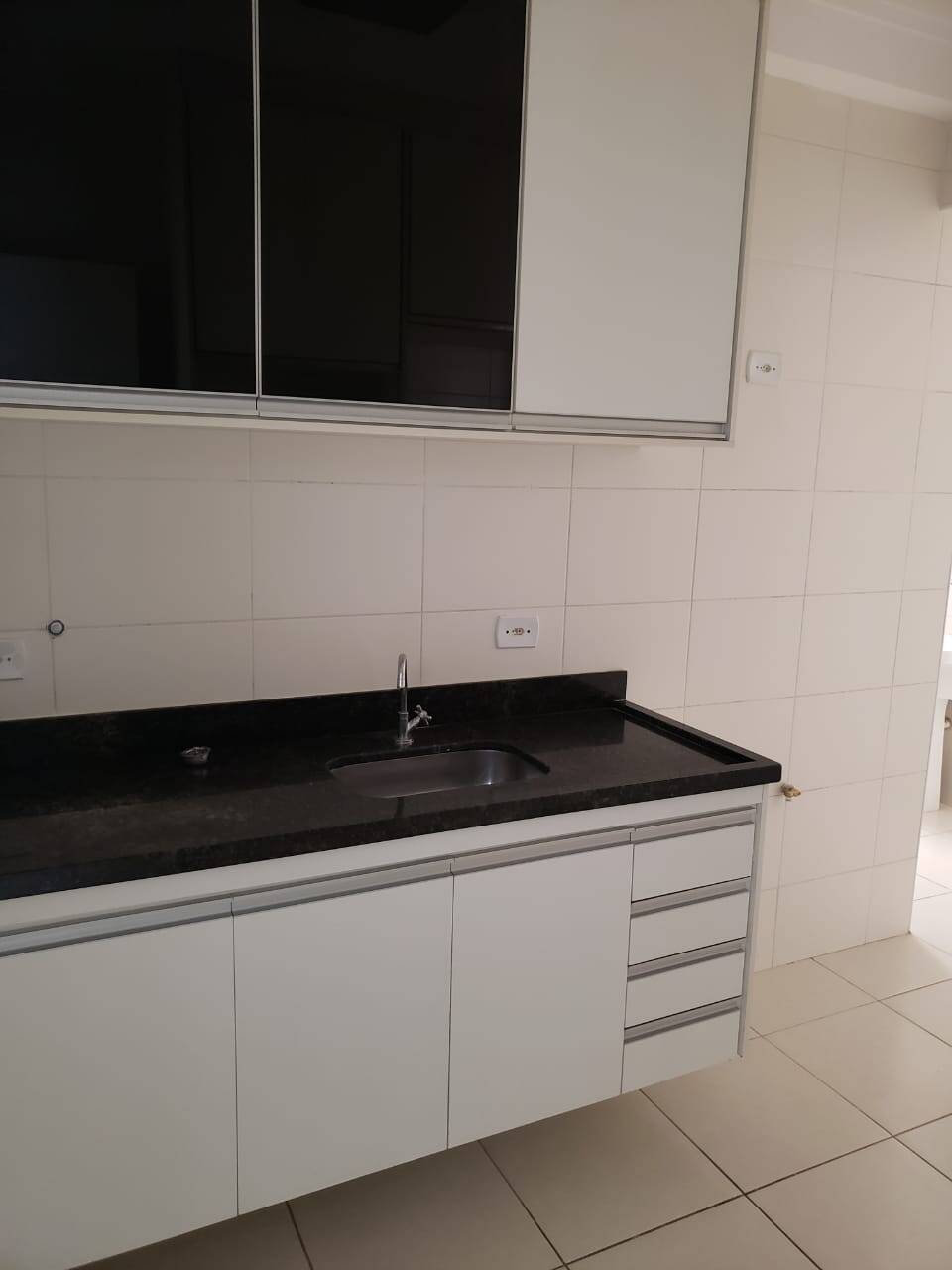 Apartamento à venda com 3 quartos - Foto 7