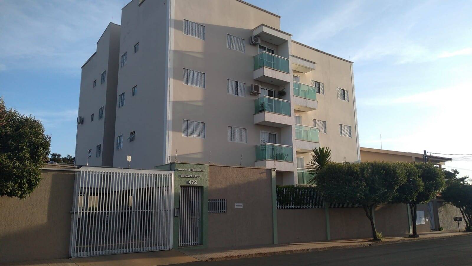 Apartamento à venda com 2 quartos, 146m² - Foto 1