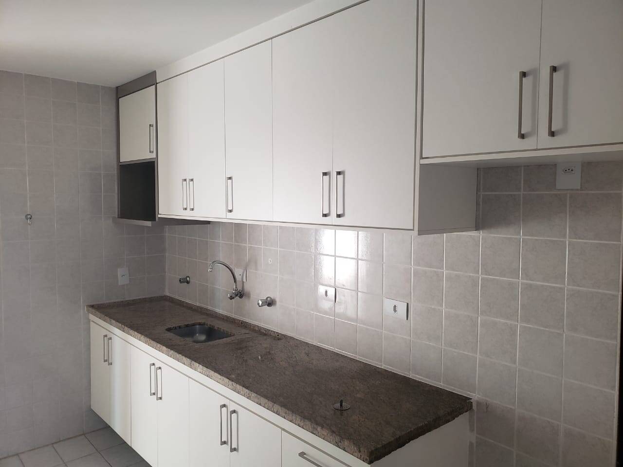 Apartamento à venda com 3 quartos - Foto 10