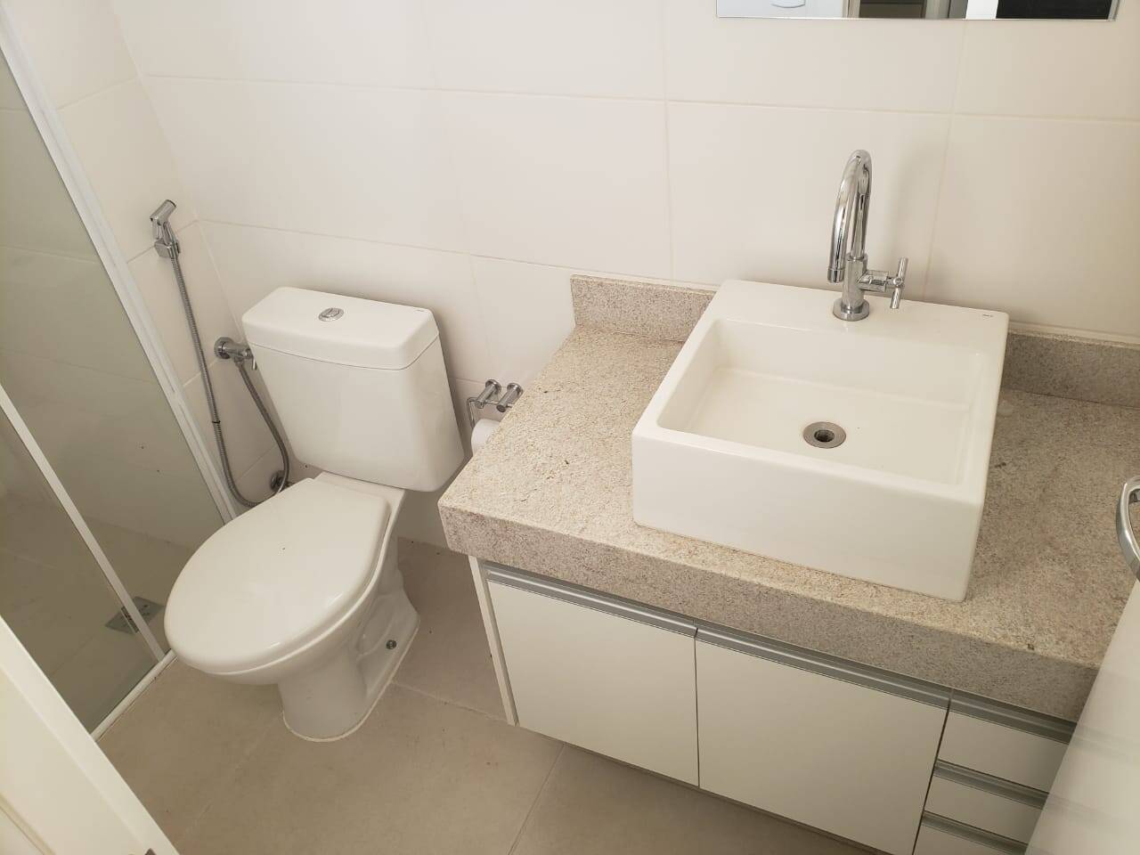 Apartamento à venda com 2 quartos, 67m² - Foto 9