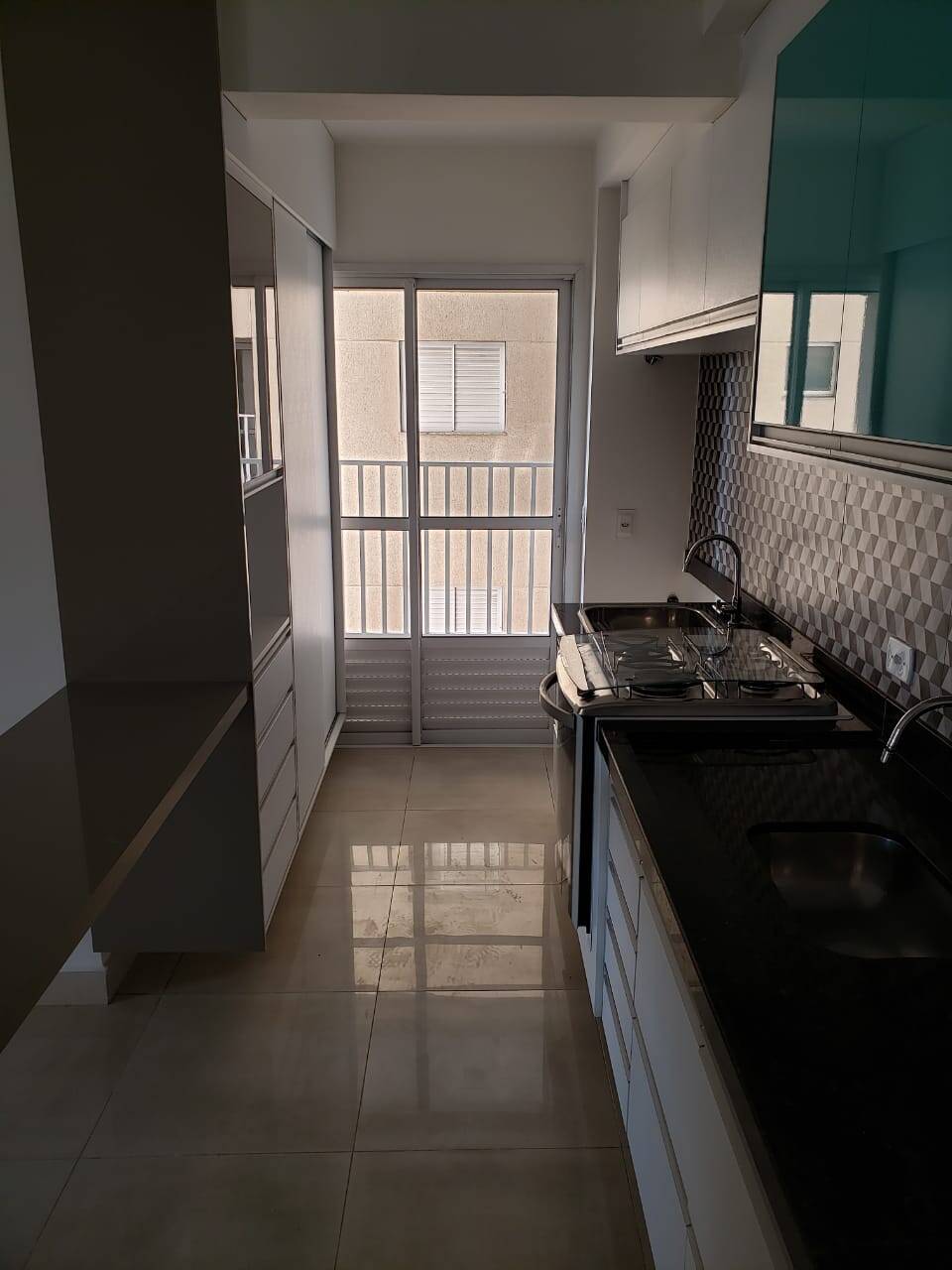 Apartamento à venda com 2 quartos, 67m² - Foto 6