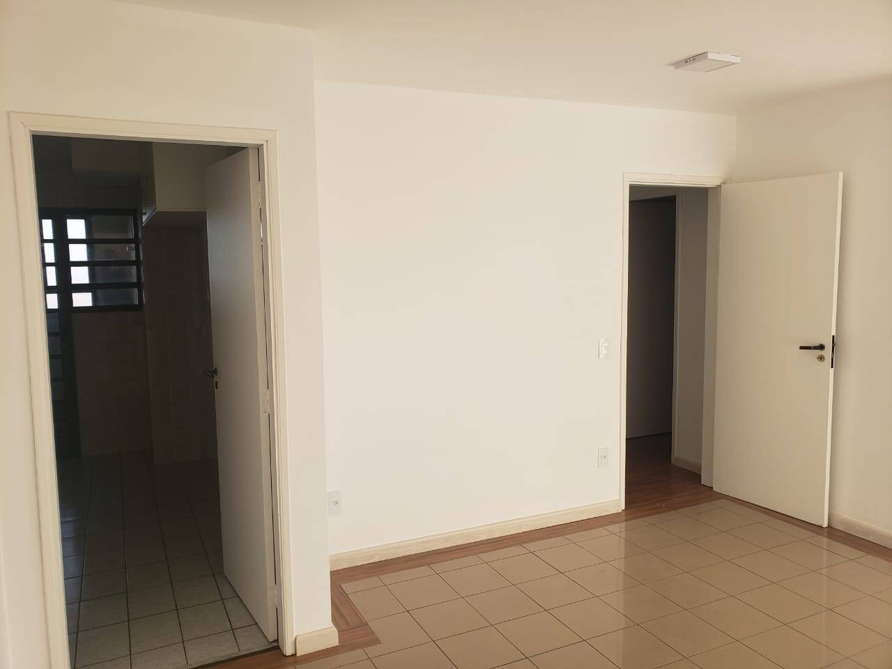 Apartamento à venda com 3 quartos, 86m² - Foto 16