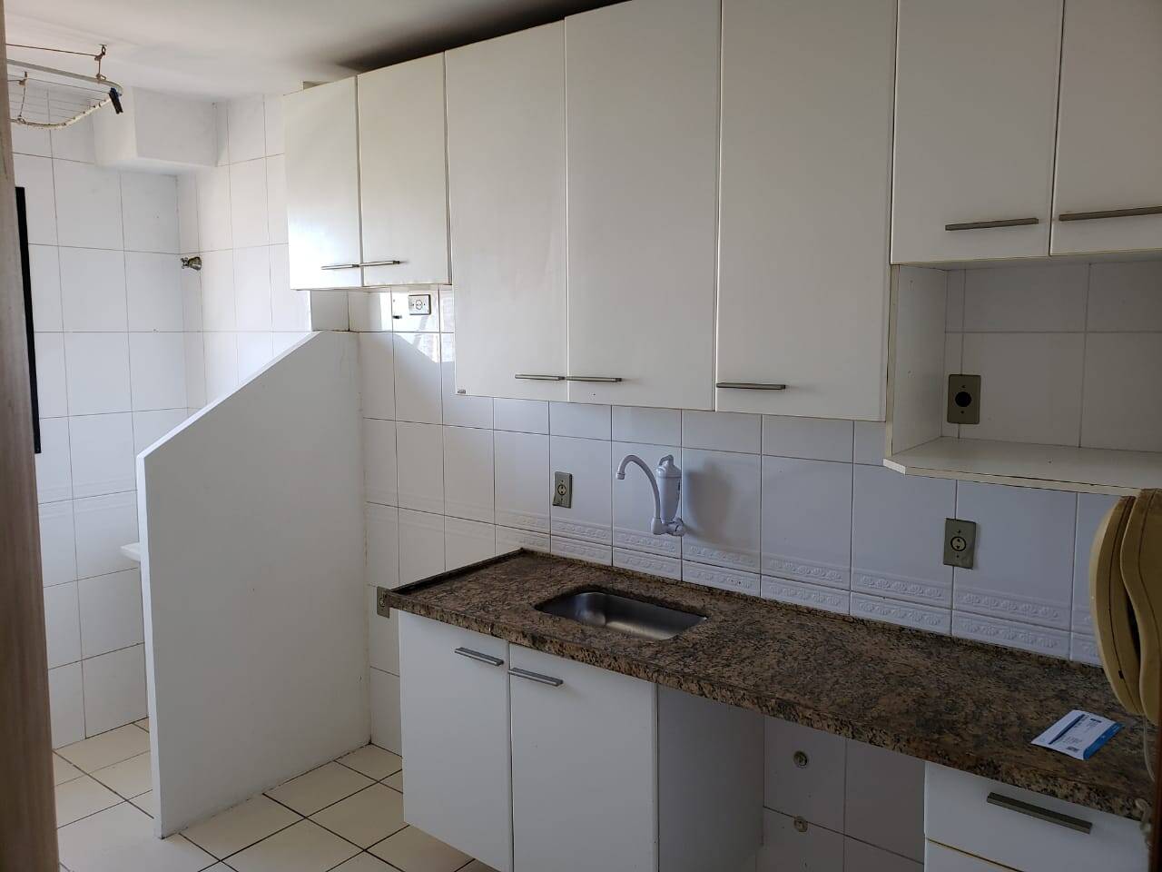 Apartamento à venda com 3 quartos, 76m² - Foto 9